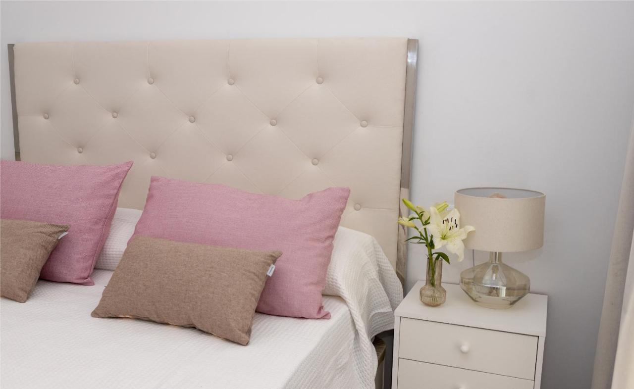 Apartment Holiday 5 Beachfront Corralejo By Holidays Home Esterno foto